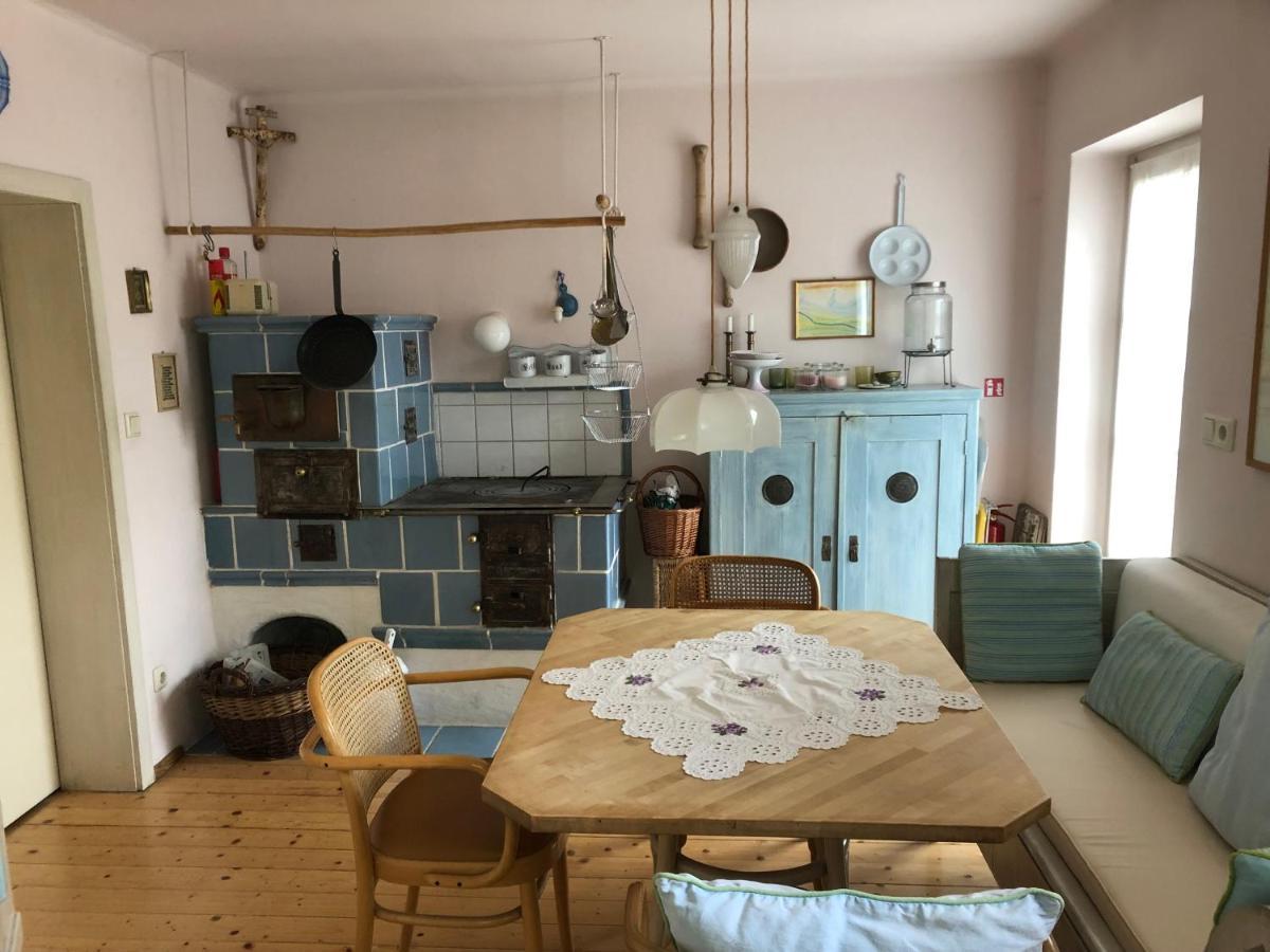 Haus Mit Sauna Und Privatem Badeteich In Anif Bei Salzburg المظهر الخارجي الصورة
