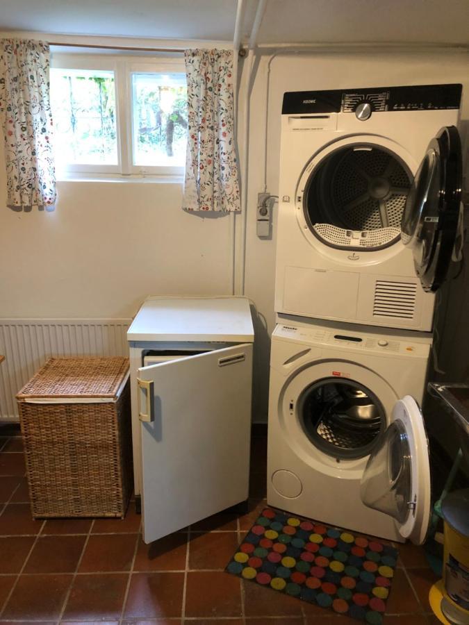 Haus Mit Sauna Und Privatem Badeteich In Anif Bei Salzburg المظهر الخارجي الصورة