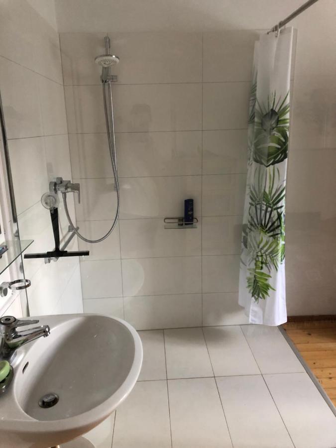 Haus Mit Sauna Und Privatem Badeteich In Anif Bei Salzburg المظهر الخارجي الصورة