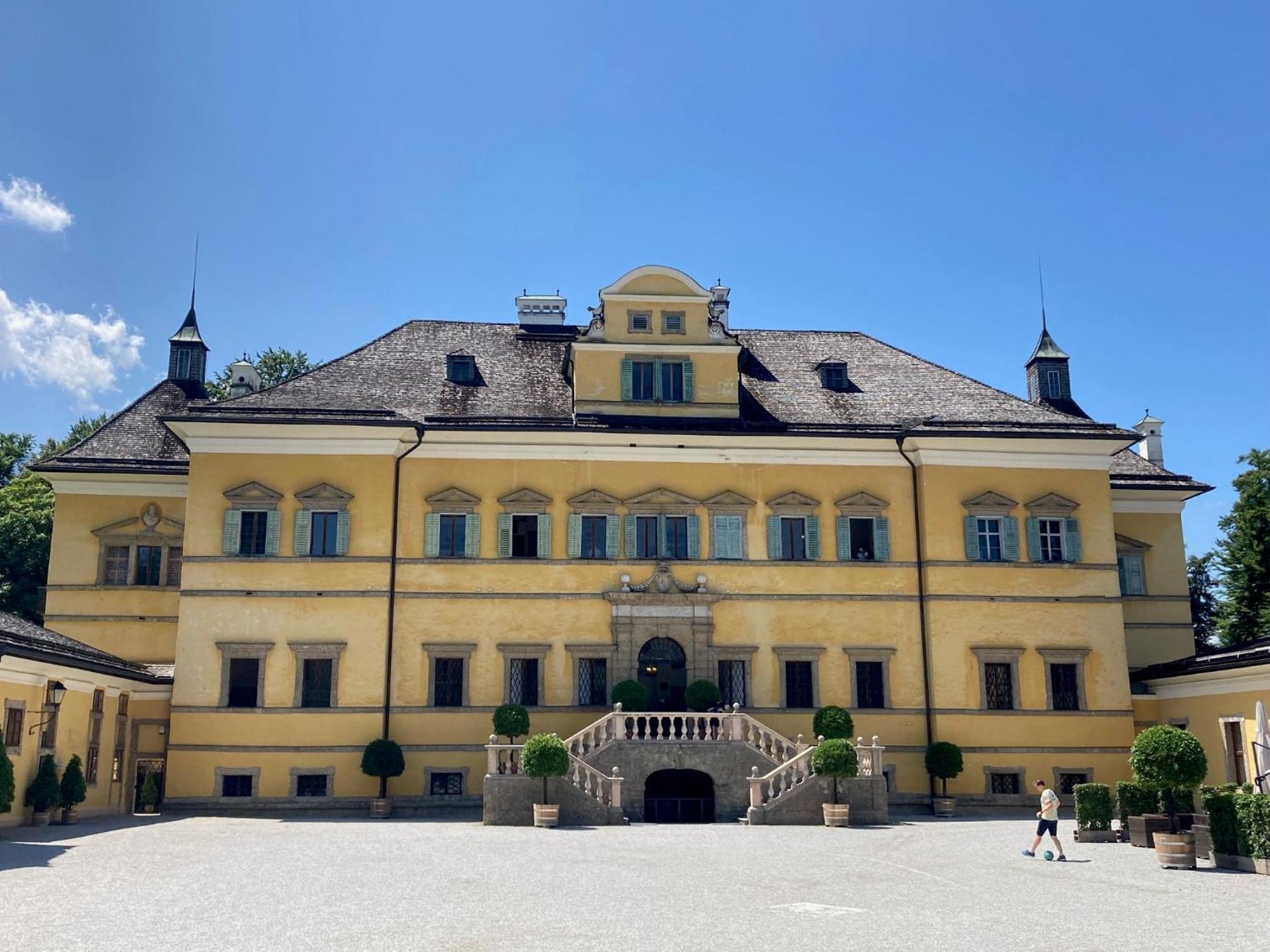 Haus Mit Sauna Und Privatem Badeteich In Anif Bei Salzburg المظهر الخارجي الصورة