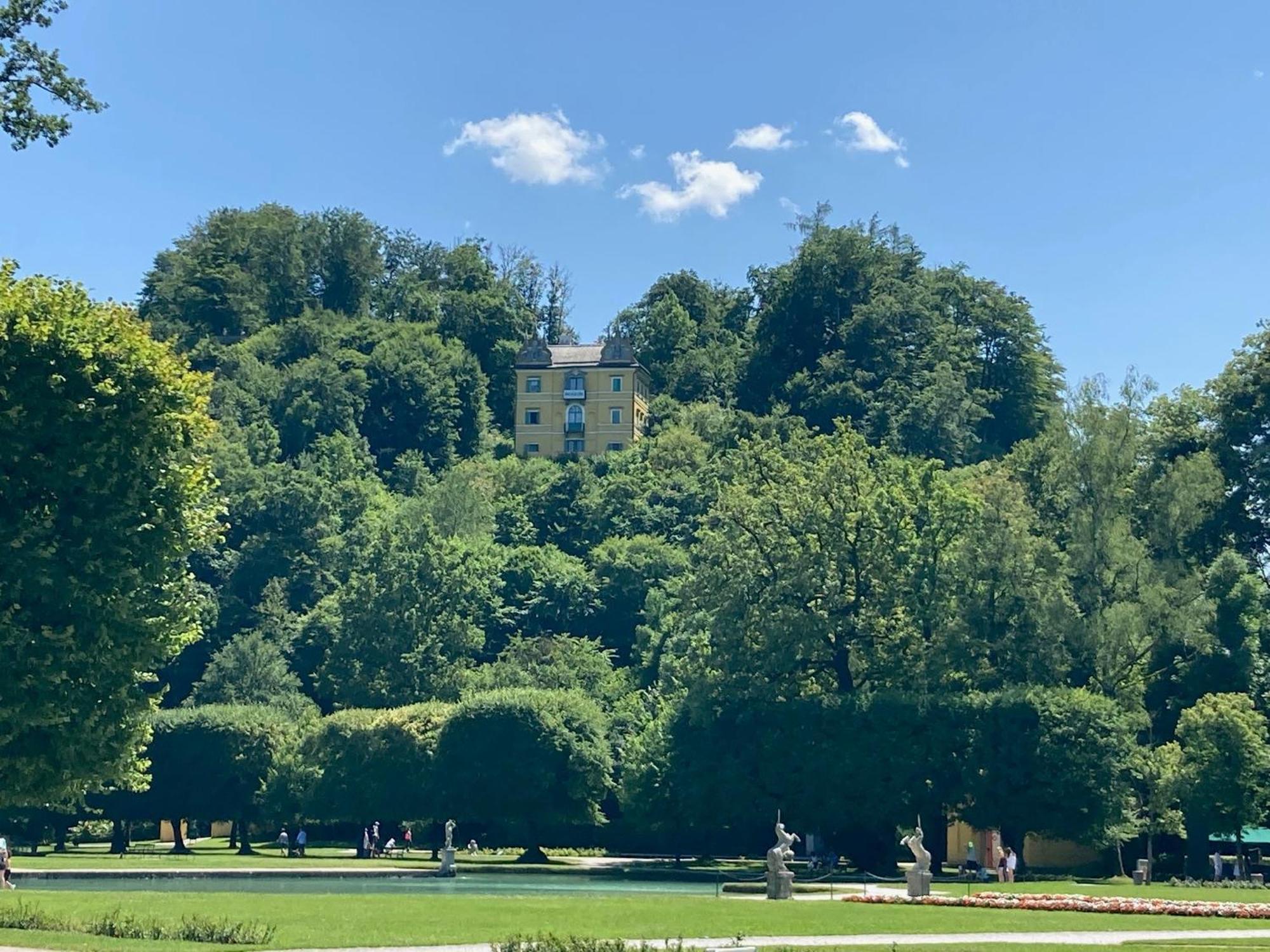 Haus Mit Sauna Und Privatem Badeteich In Anif Bei Salzburg المظهر الخارجي الصورة